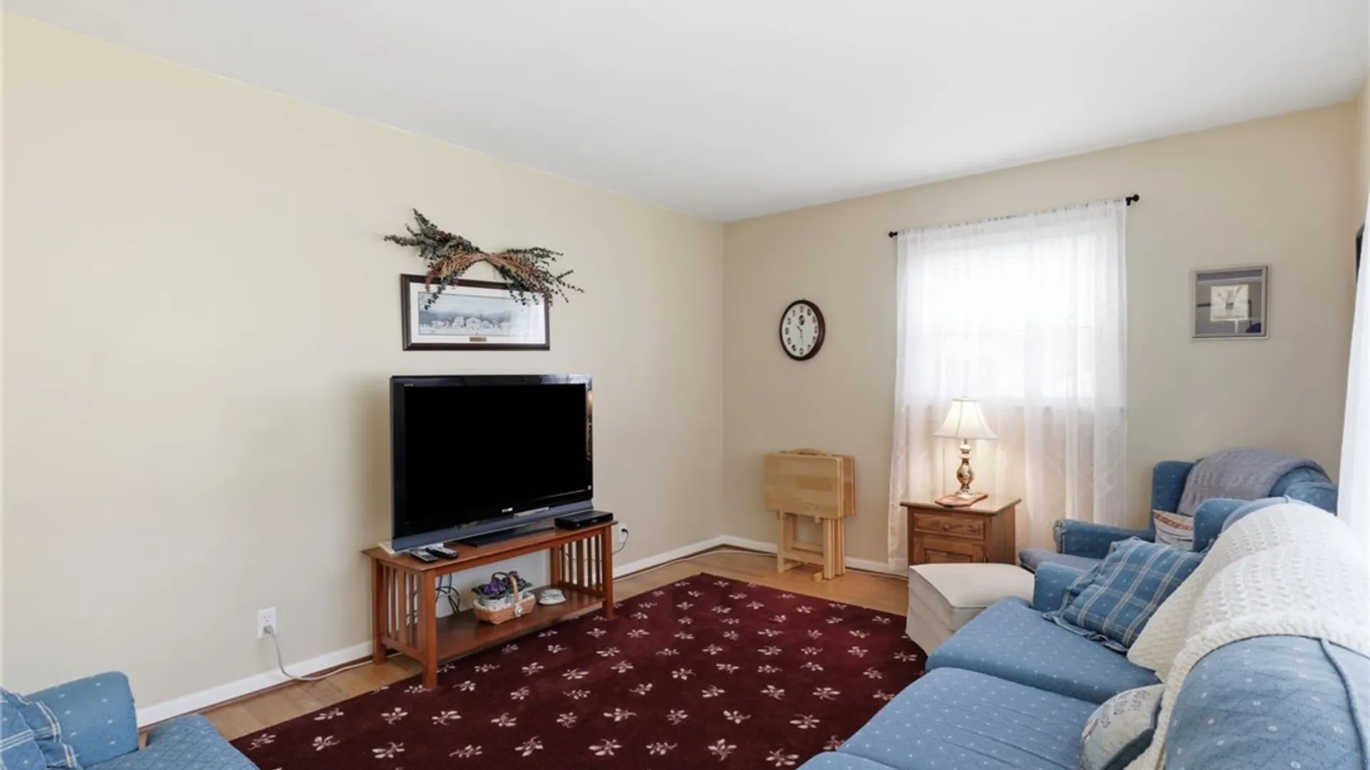 Property at 1739 Maiden Lane, Greece, NY 14626 6