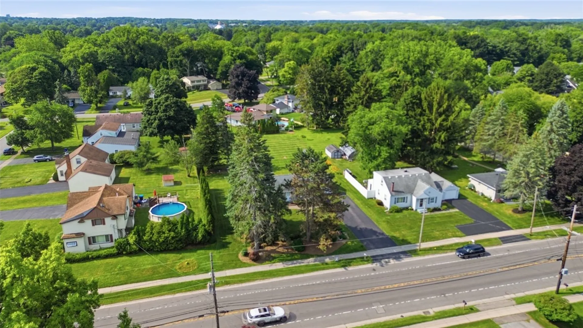 Property at 1739 Maiden Lane, Greece, NY 14626 37