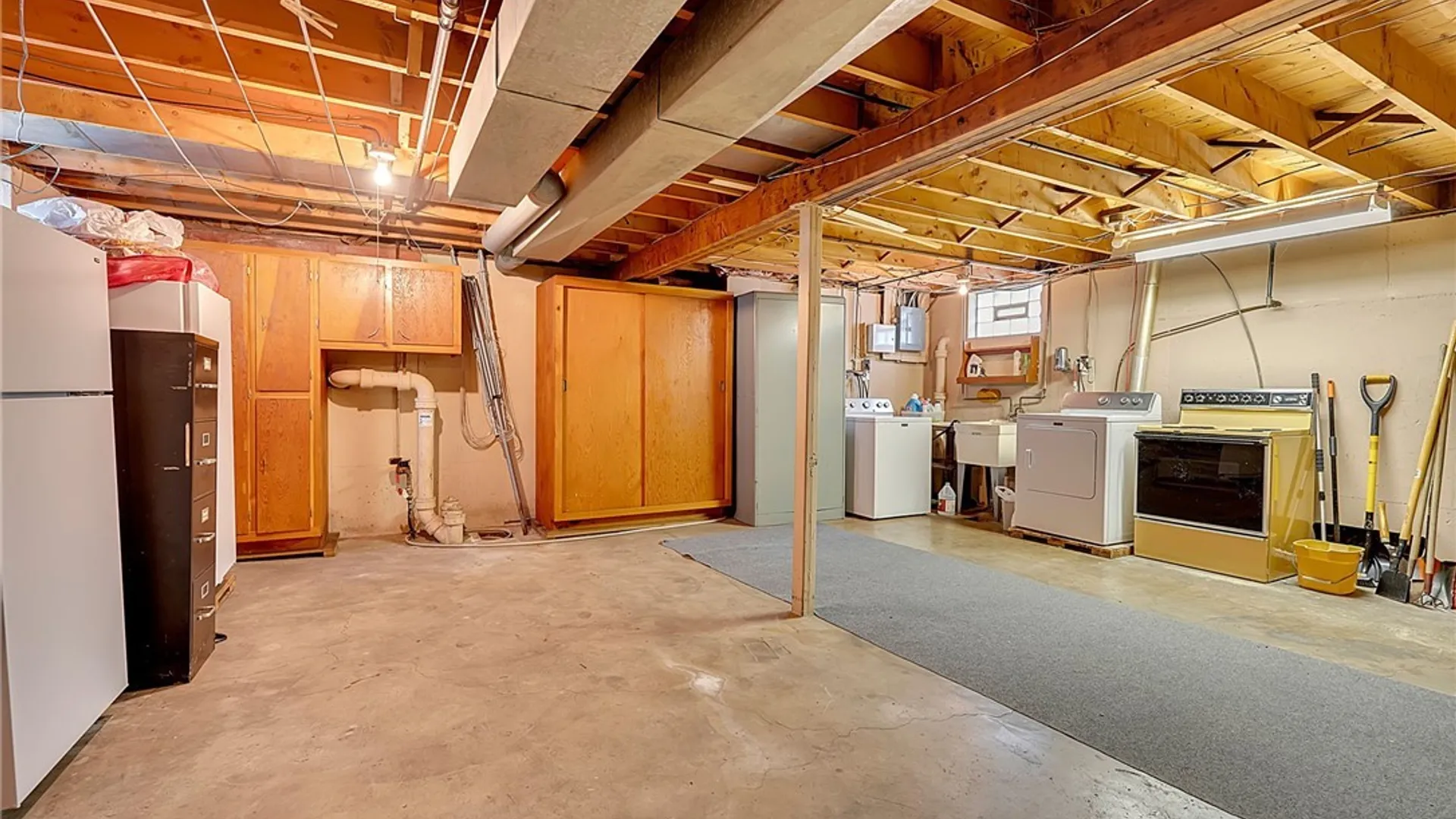 Property at 2789 Orleans Avenue, Niagara Falls, NY 14303 32