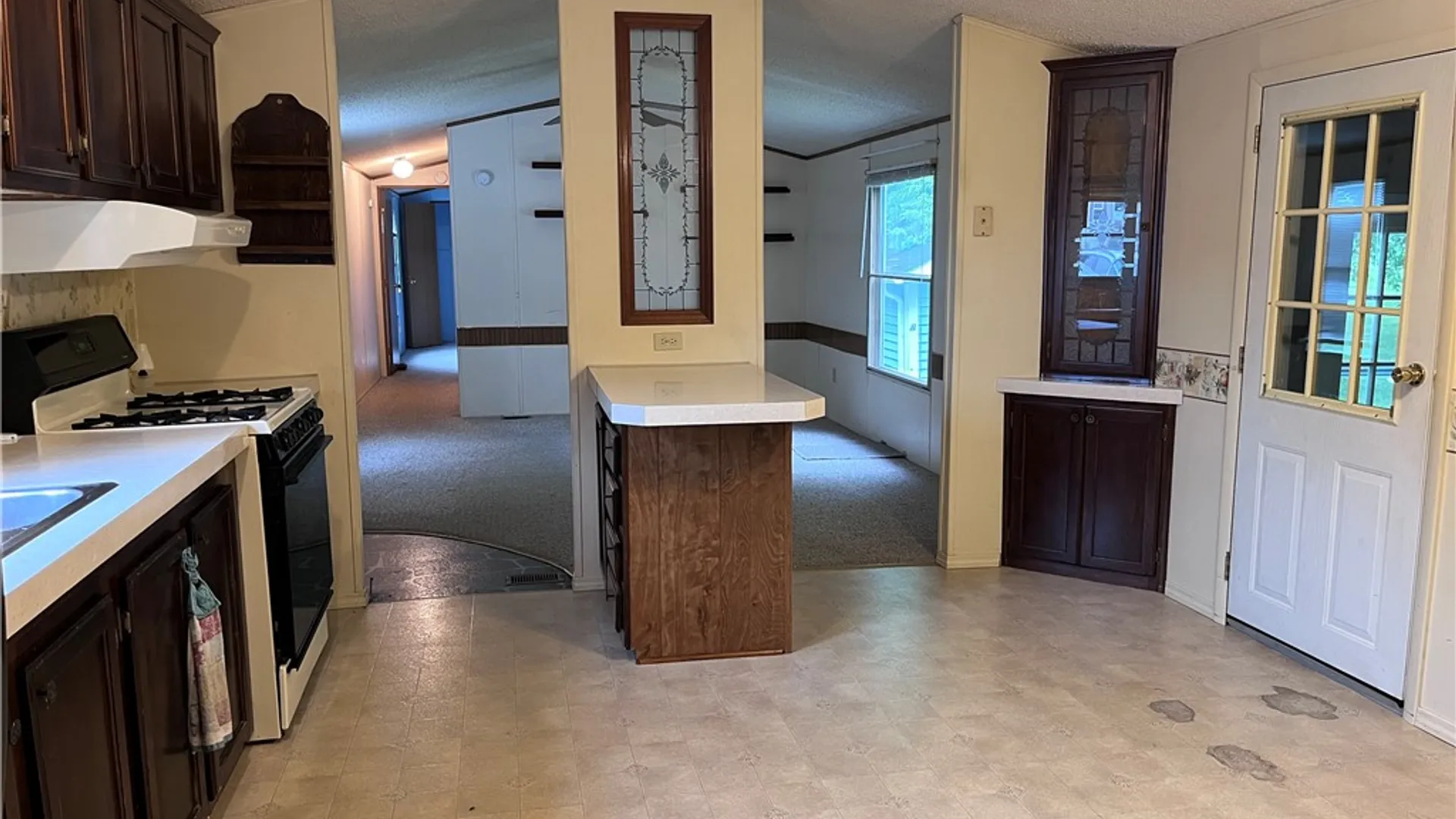 Property at 15 Arrowhead Drive, Fayette, NY 13165 25