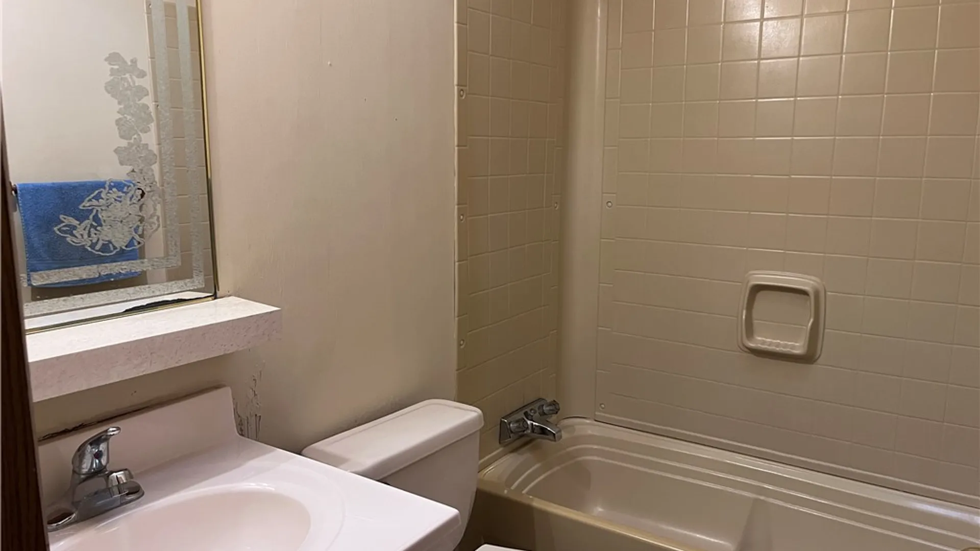 Property at 15 Arrowhead Drive, Fayette, NY 13165 15