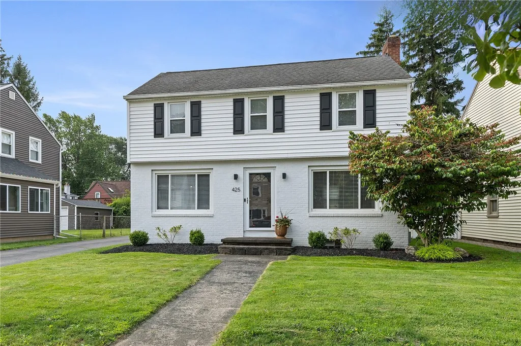 Property at 425 Harwick Road, Irondequoit, NY 14609