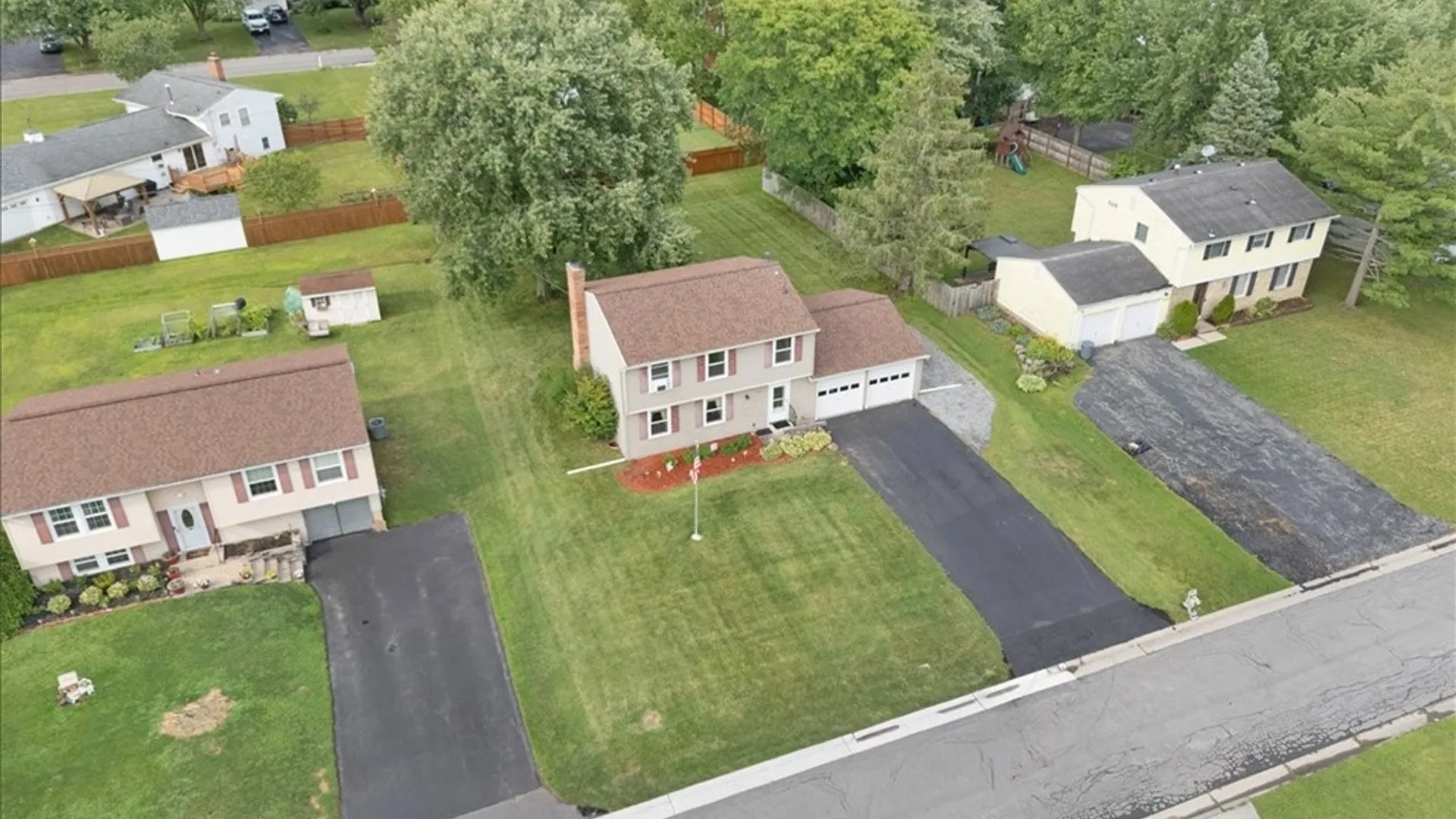 Property at 234 Blackwell Lane, Henrietta, NY 14467 10