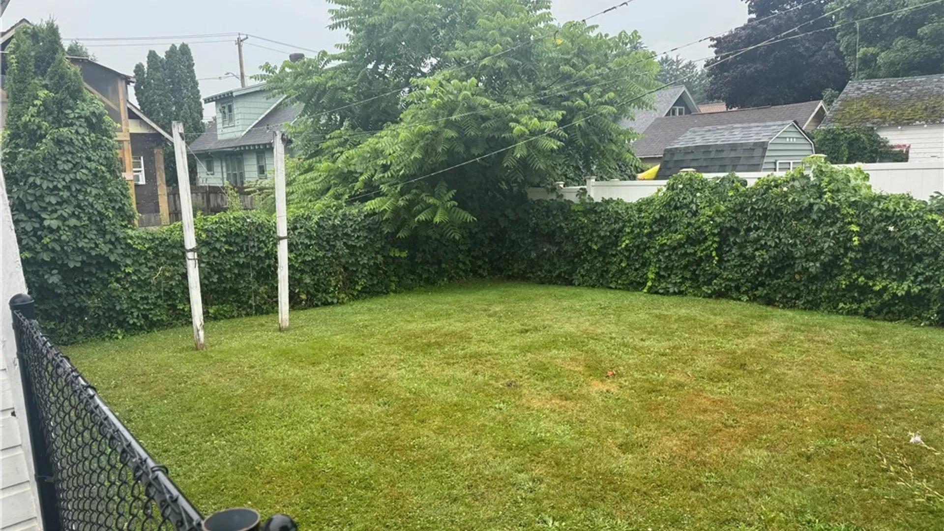Property at 1409 Nellis Place, Utica, NY 13502 5