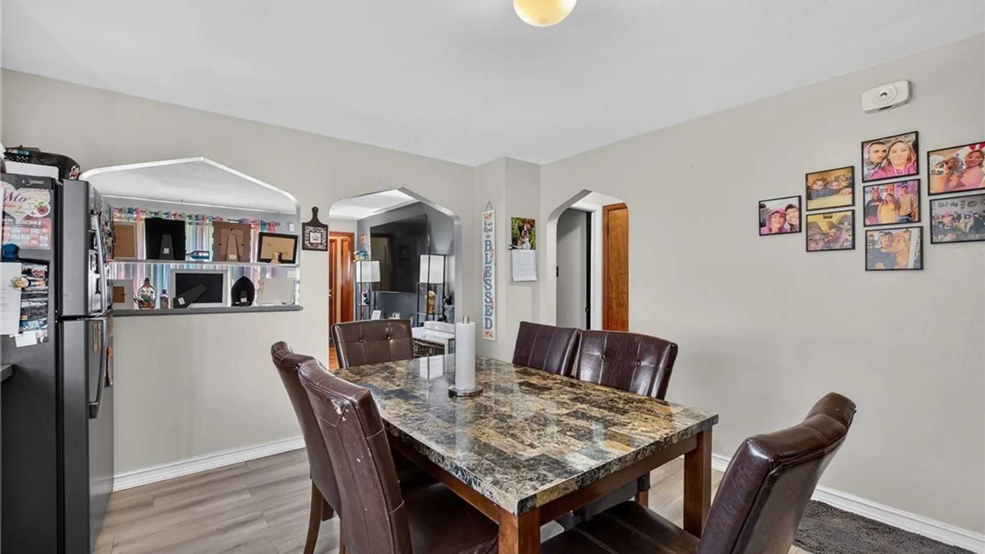 Property at 2482 Forest Avenue, Niagara Falls, NY 14301 8