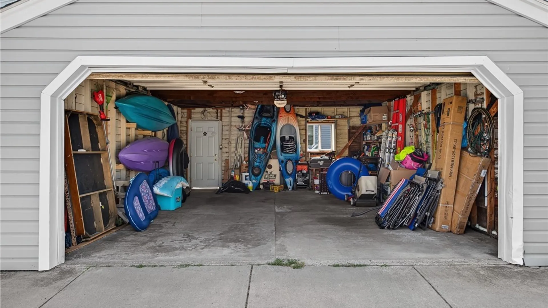 Property at 2482 Forest Avenue, Niagara Falls, NY 14301 31