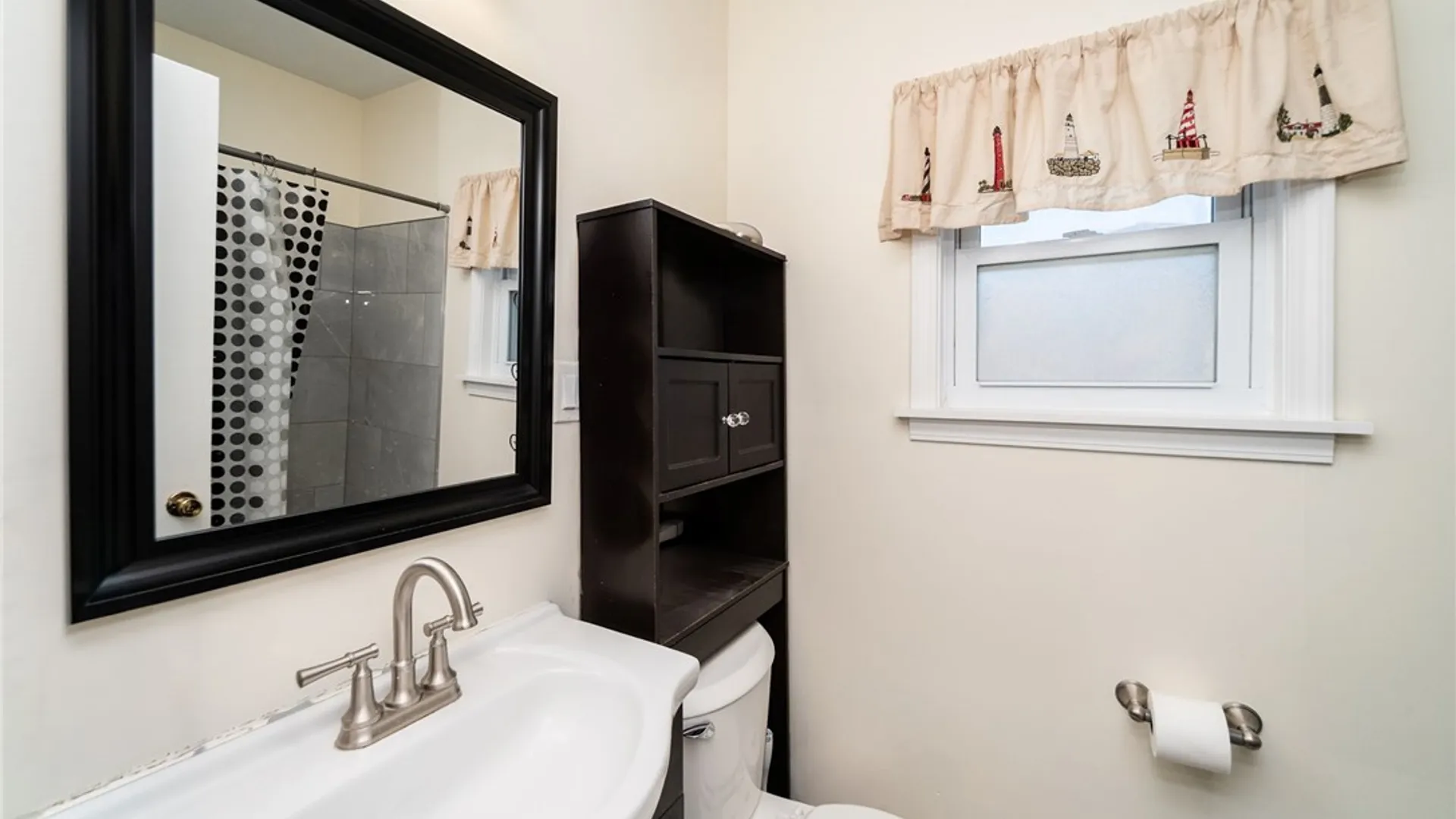 Property at 10 S Lyon Street, Batavia City, NY 14020 12