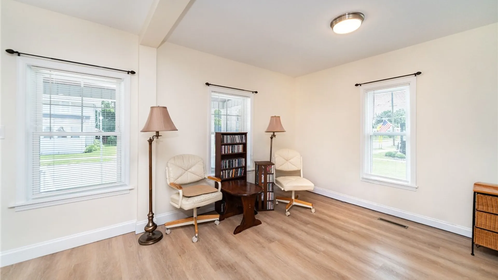 Property at 10 S Lyon Street, Batavia City, NY 14020 9