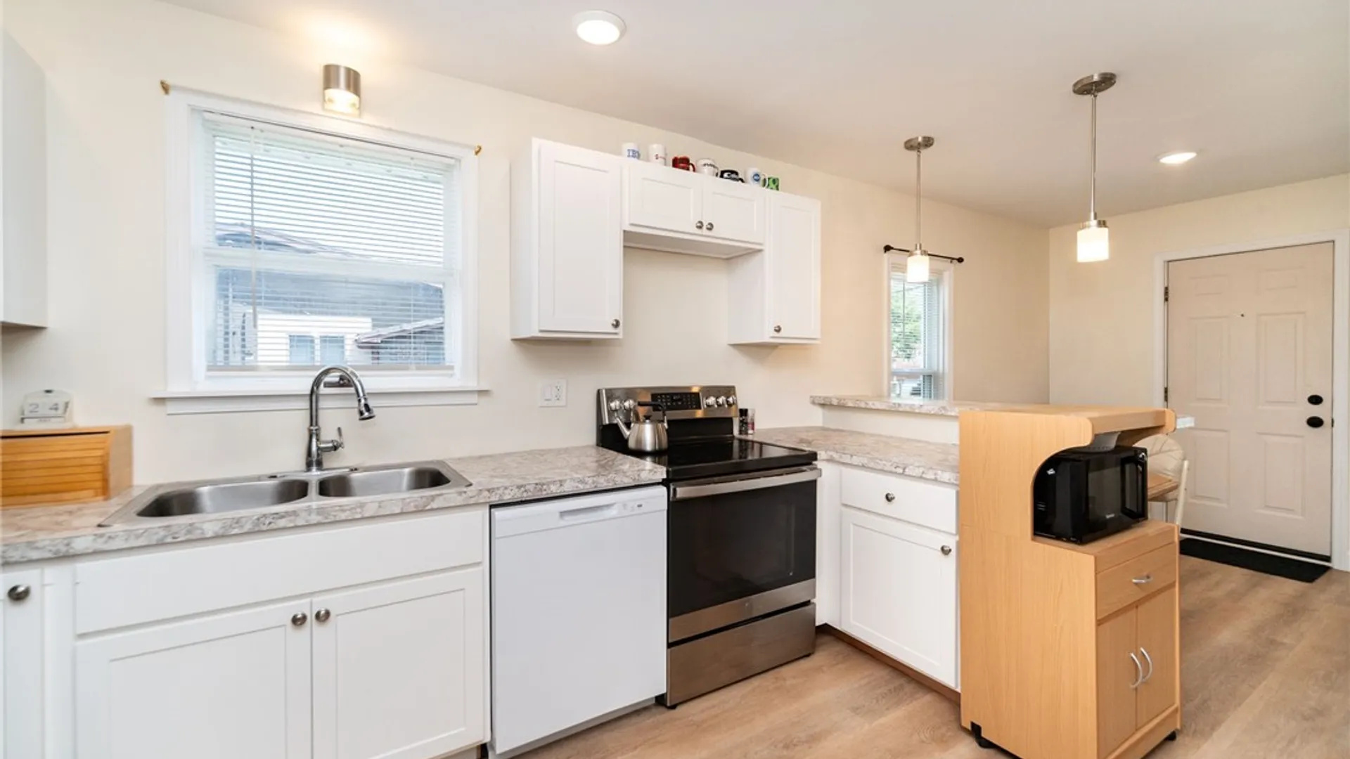 Property at 10 S Lyon Street, Batavia City, NY 14020 6