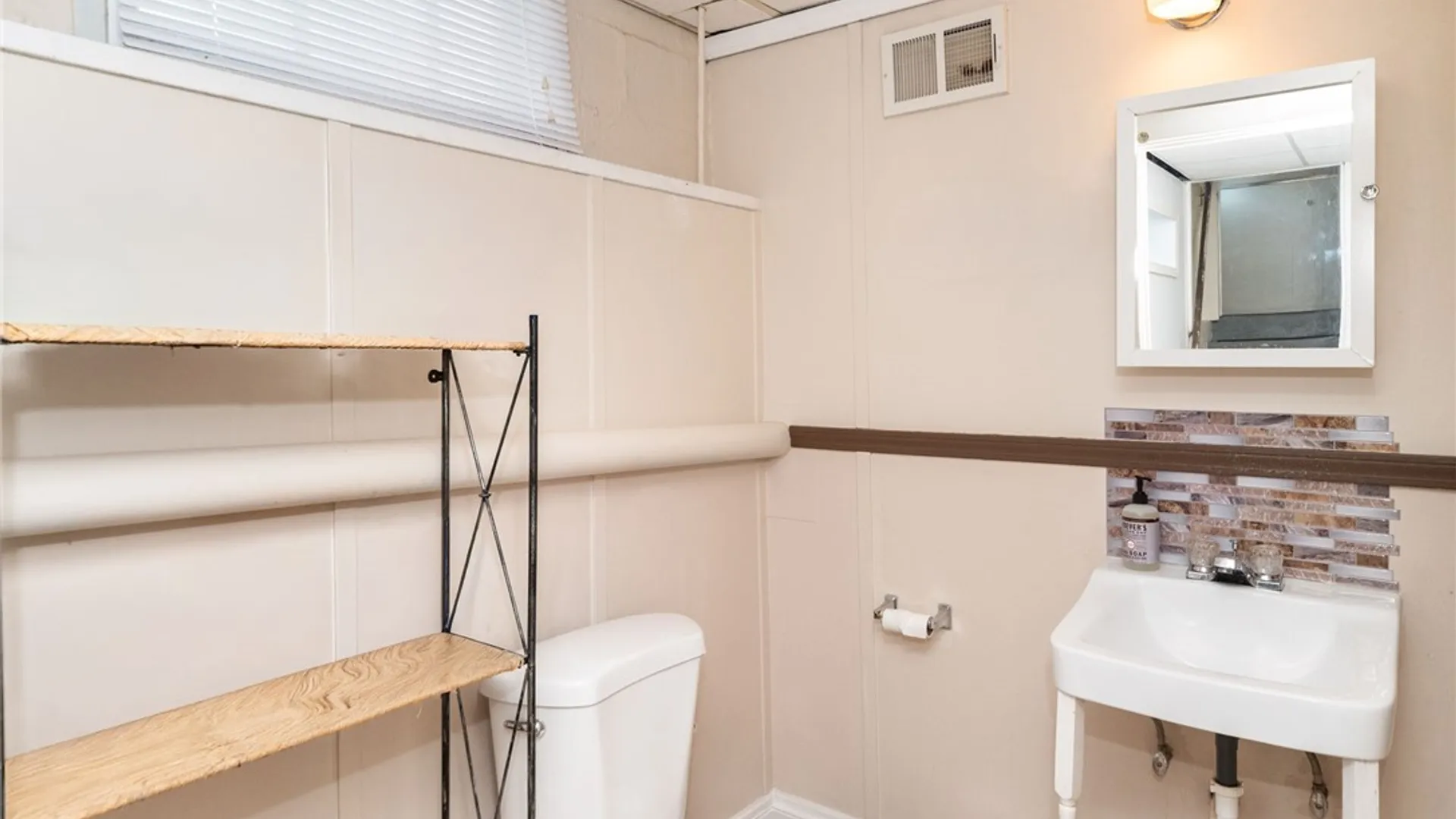 Property at 10 S Lyon Street, Batavia City, NY 14020 16