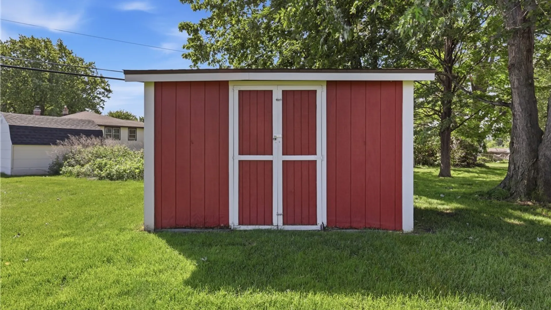 Property at 312 Barbados Drive, Cheektowaga, NY 14227 41