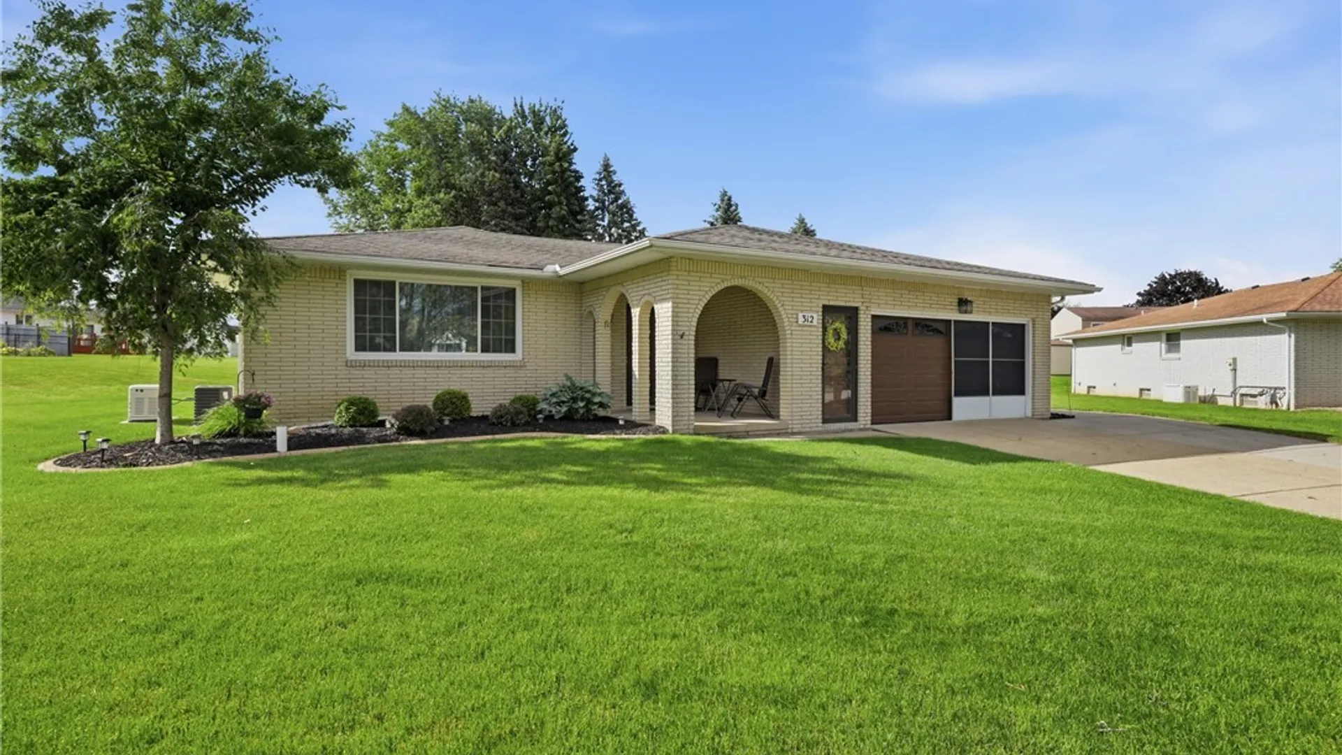 Property at 312 Barbados Drive, Cheektowaga, NY 14227 3