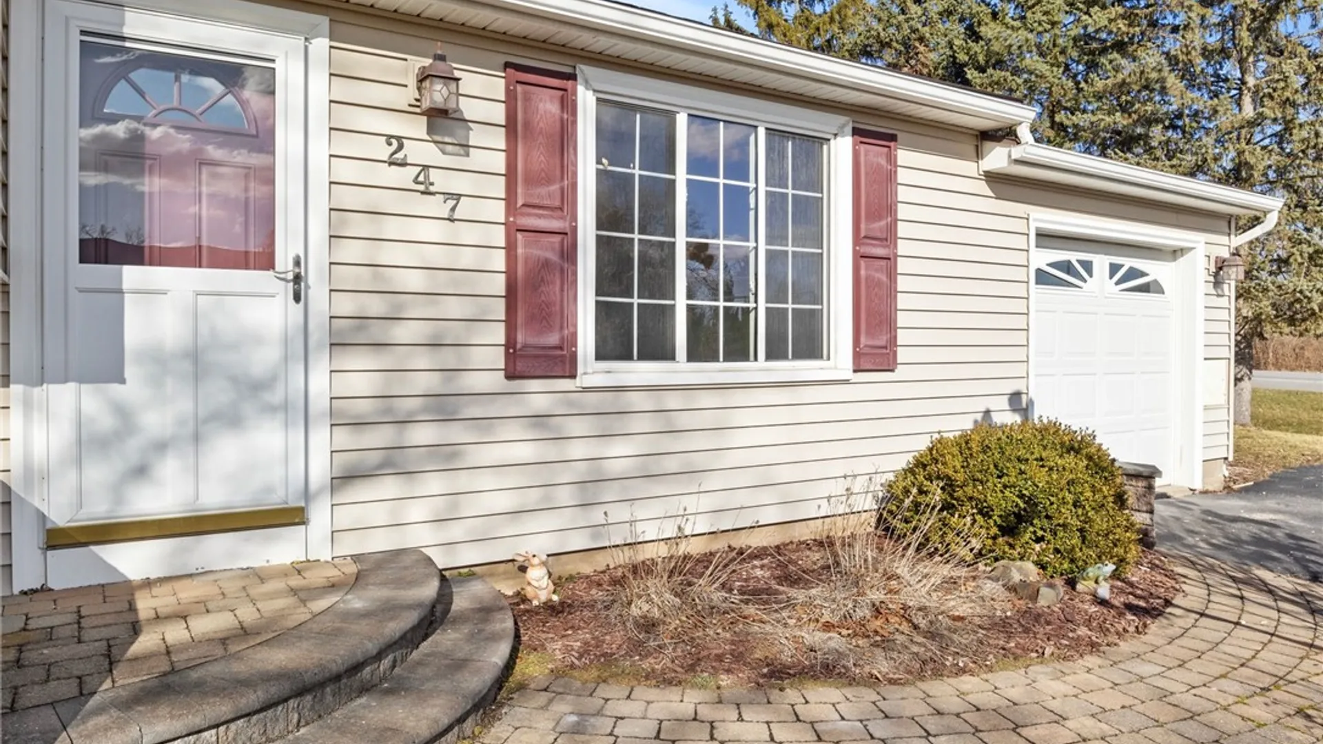 Property at 247 Overland, Henrietta, NY 14586 10