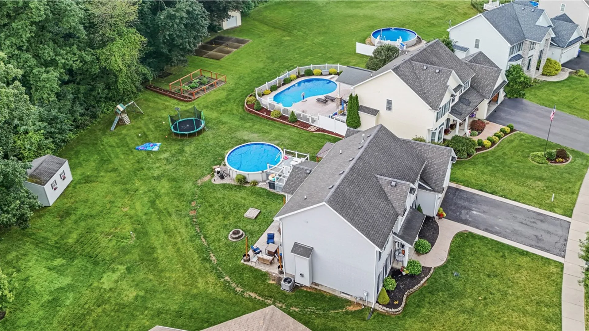 Property at 11 Liverpool, Chili, NY 14514 45