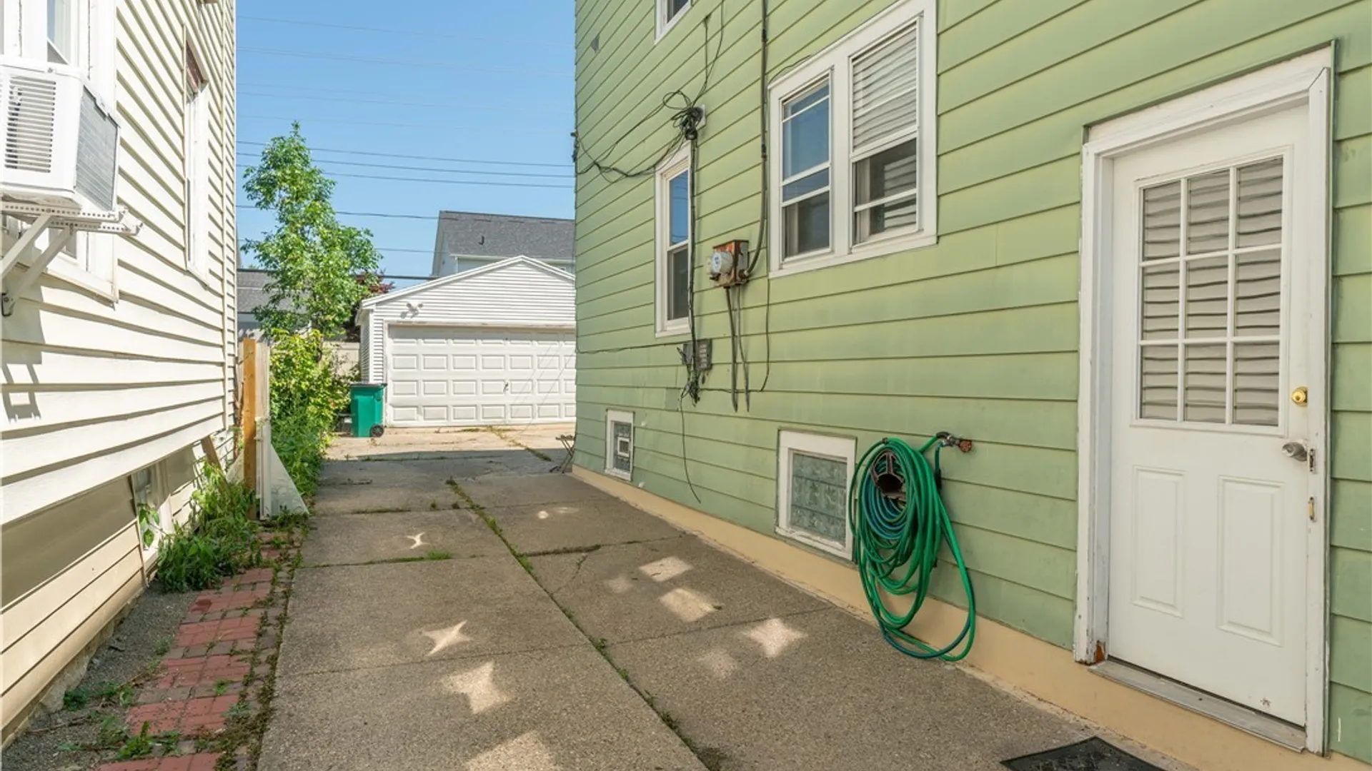Property at 304 Taunton Place, Buffalo, NY 14216 32