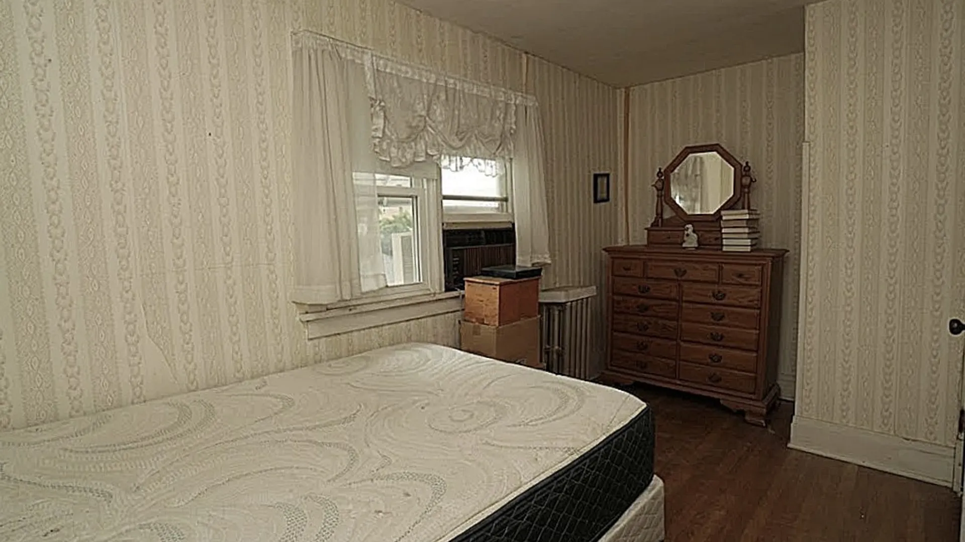 Property at 305 Norwalk Avenue, Buffalo, NY 14216 18