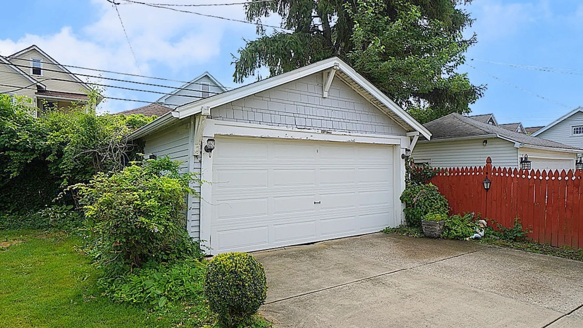 Property at 305 Norwalk Avenue, Buffalo, NY 14216 26
