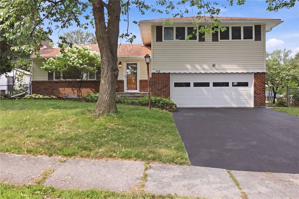 Property at 110 Highview Drive, Irondequoit, NY 14609