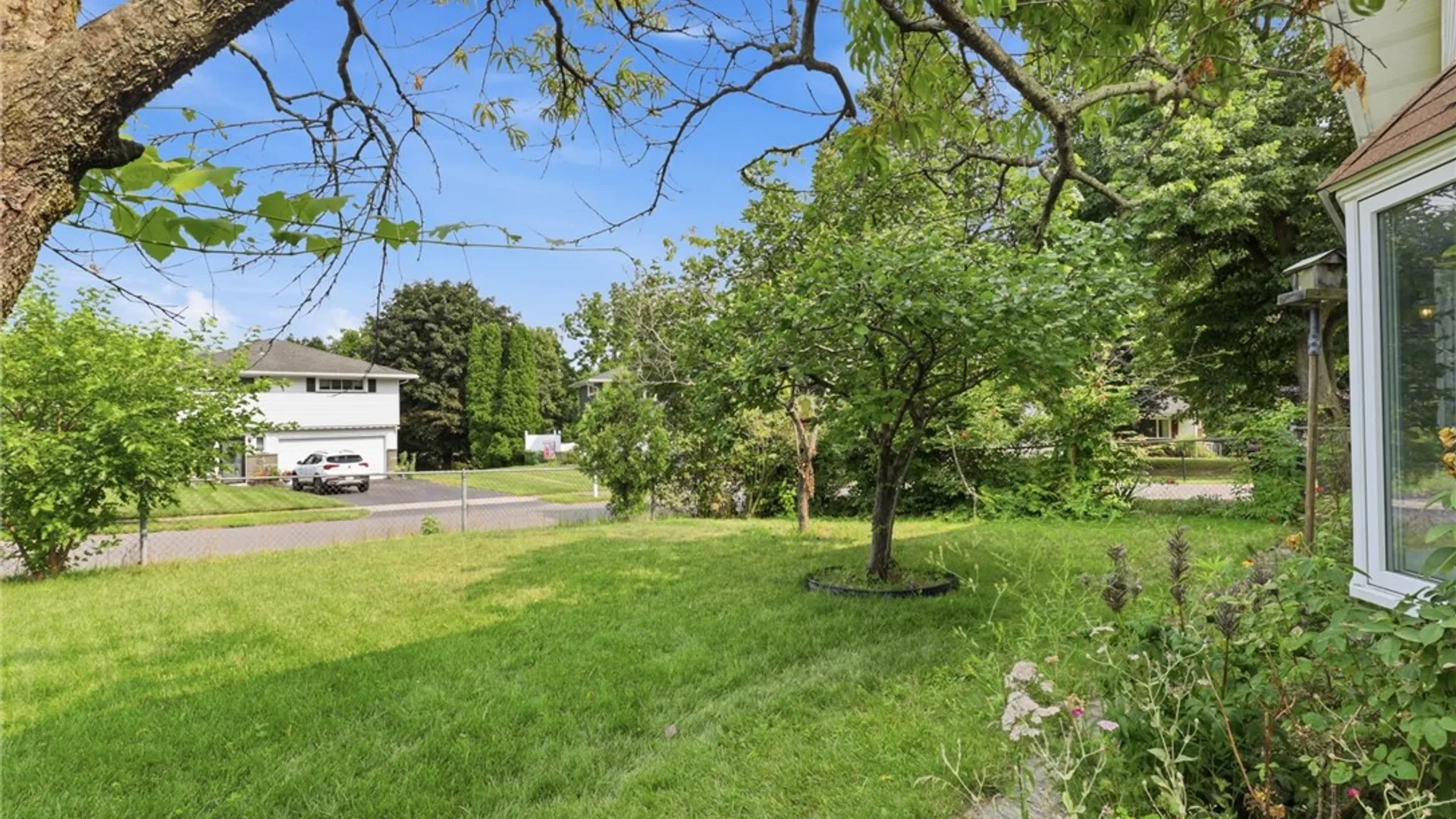 Property at 110 Highview Drive, Irondequoit, NY 14609 34