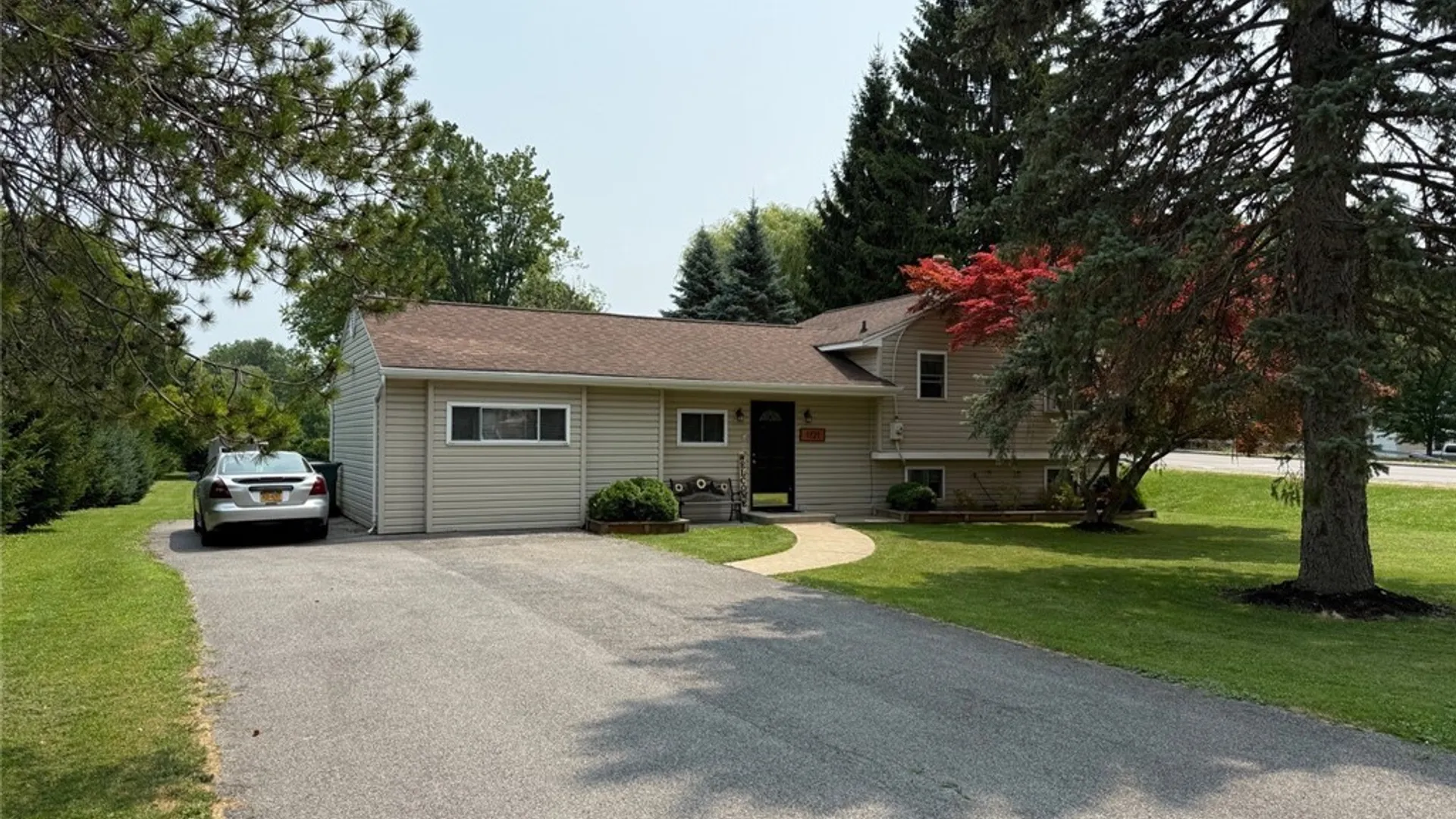 Property at 1721 Sweeney Street, North Tonawanda, NY 14120 43