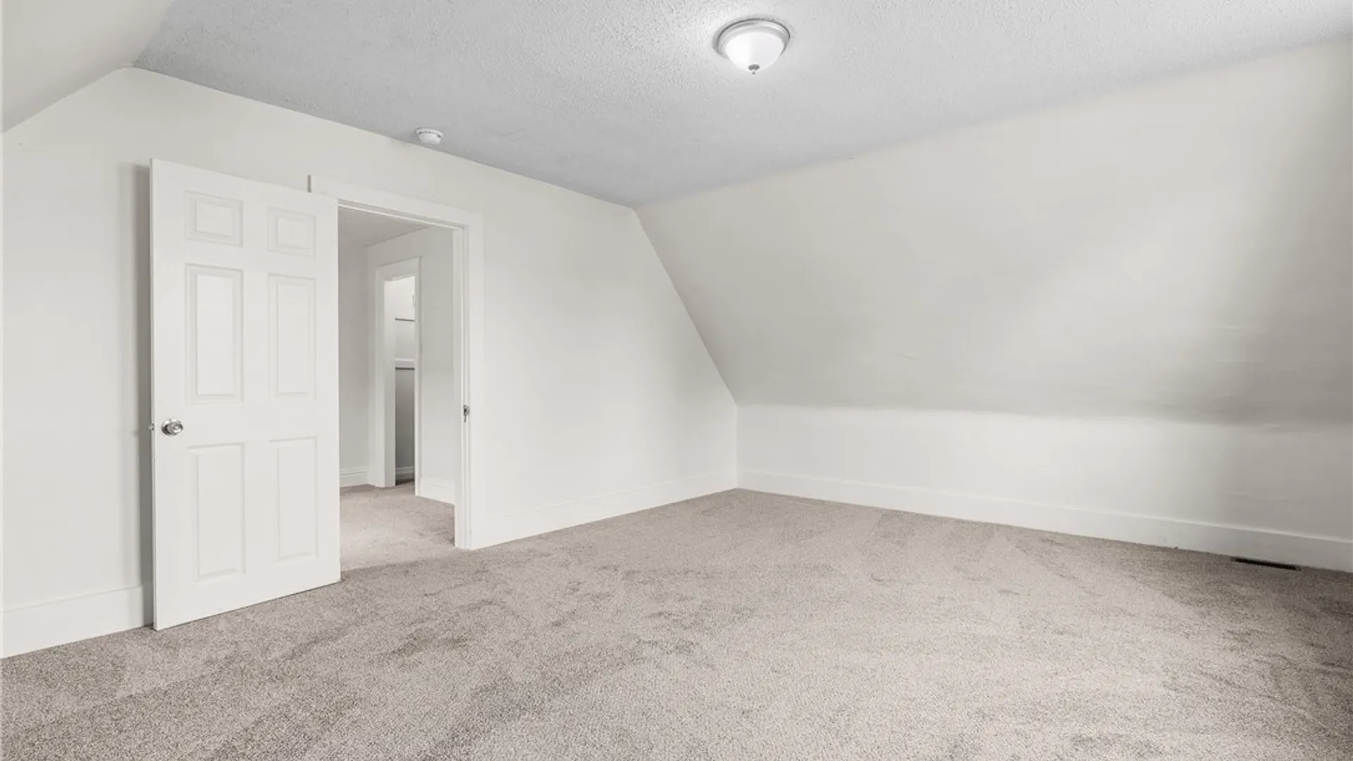 Property at 44 Wyandotte Avenue, Buffalo, NY 14207 26