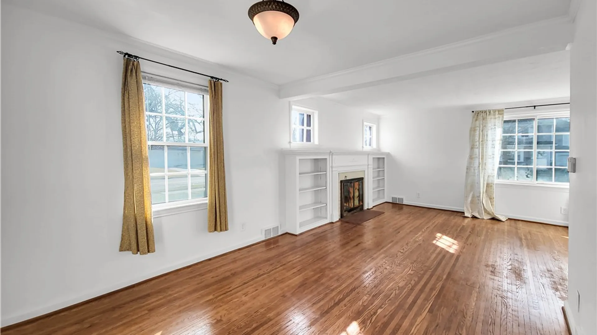 Property at 54 Westmoreland Drive, Rochester, NY 14620 3