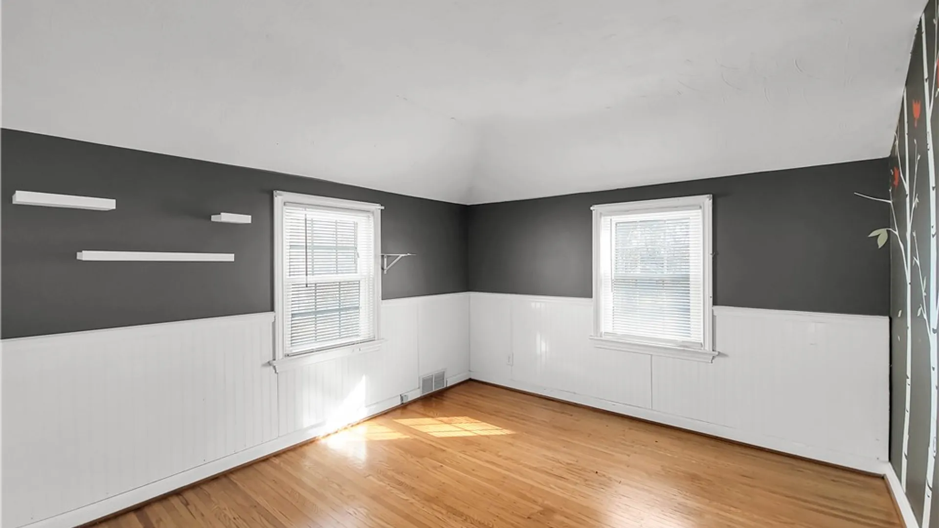 Property at 54 Westmoreland Drive, Rochester, NY 14620 19
