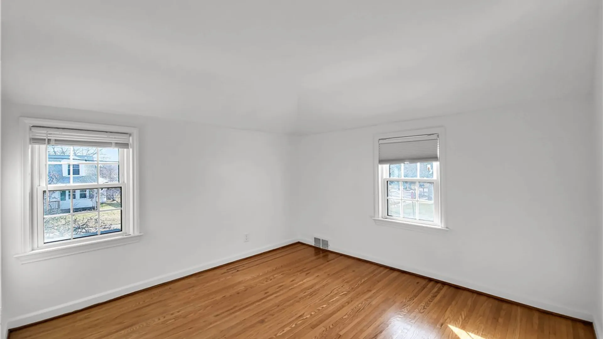 Property at 54 Westmoreland Drive, Rochester, NY 14620 23