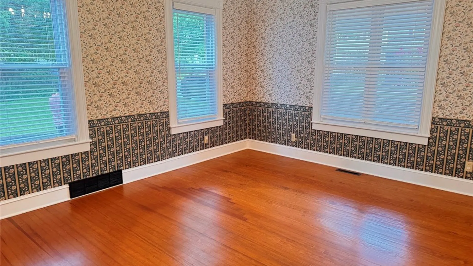 Property at 34 Clinton Street, Delhi, NY 13753 27