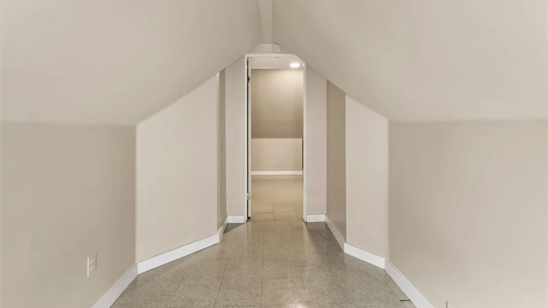 Property at 336 Avenue D, Rochester, NY 14621 28