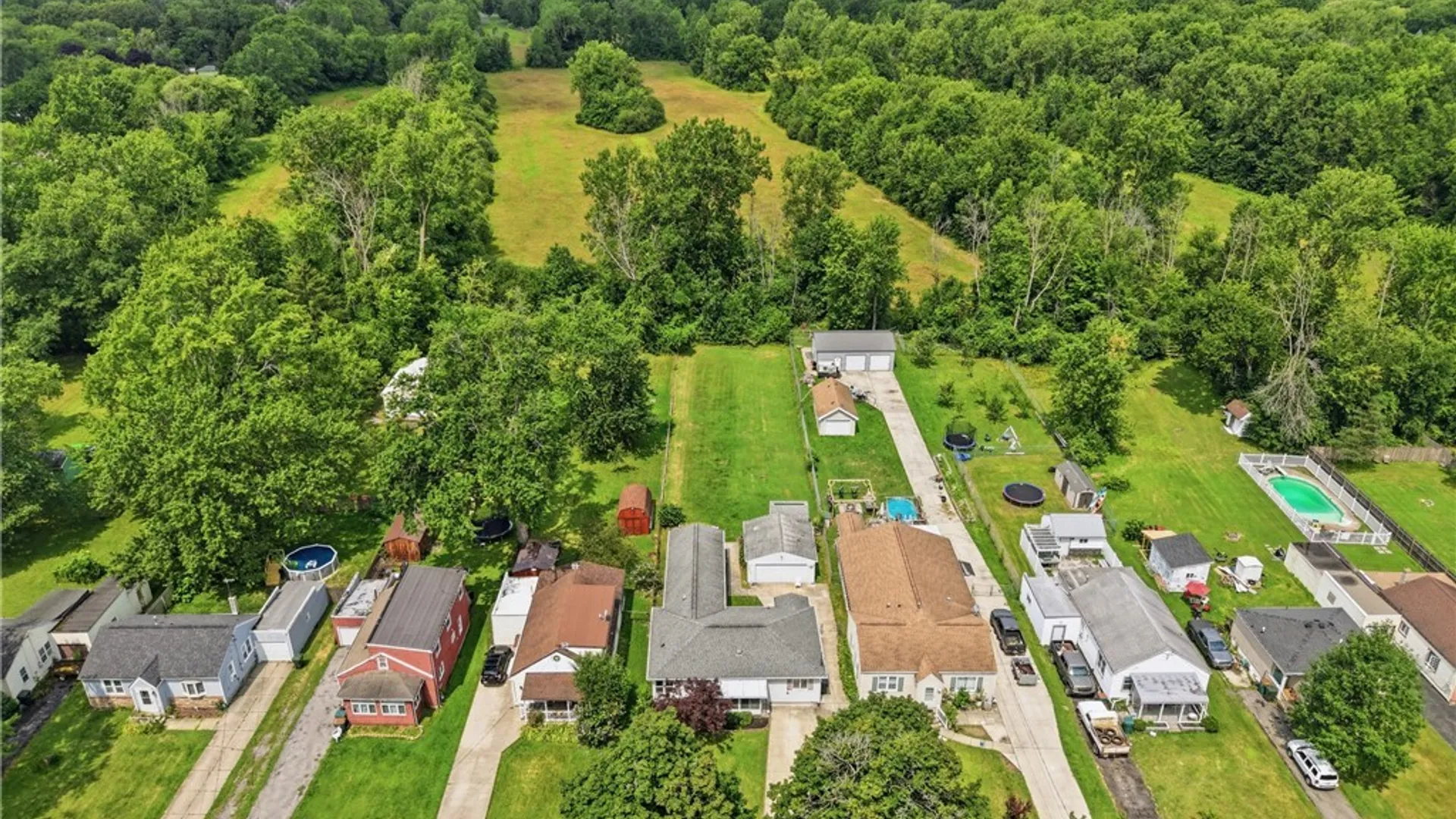 Property at 500 E Stenzil Street, North Tonawanda, NY 14120 26