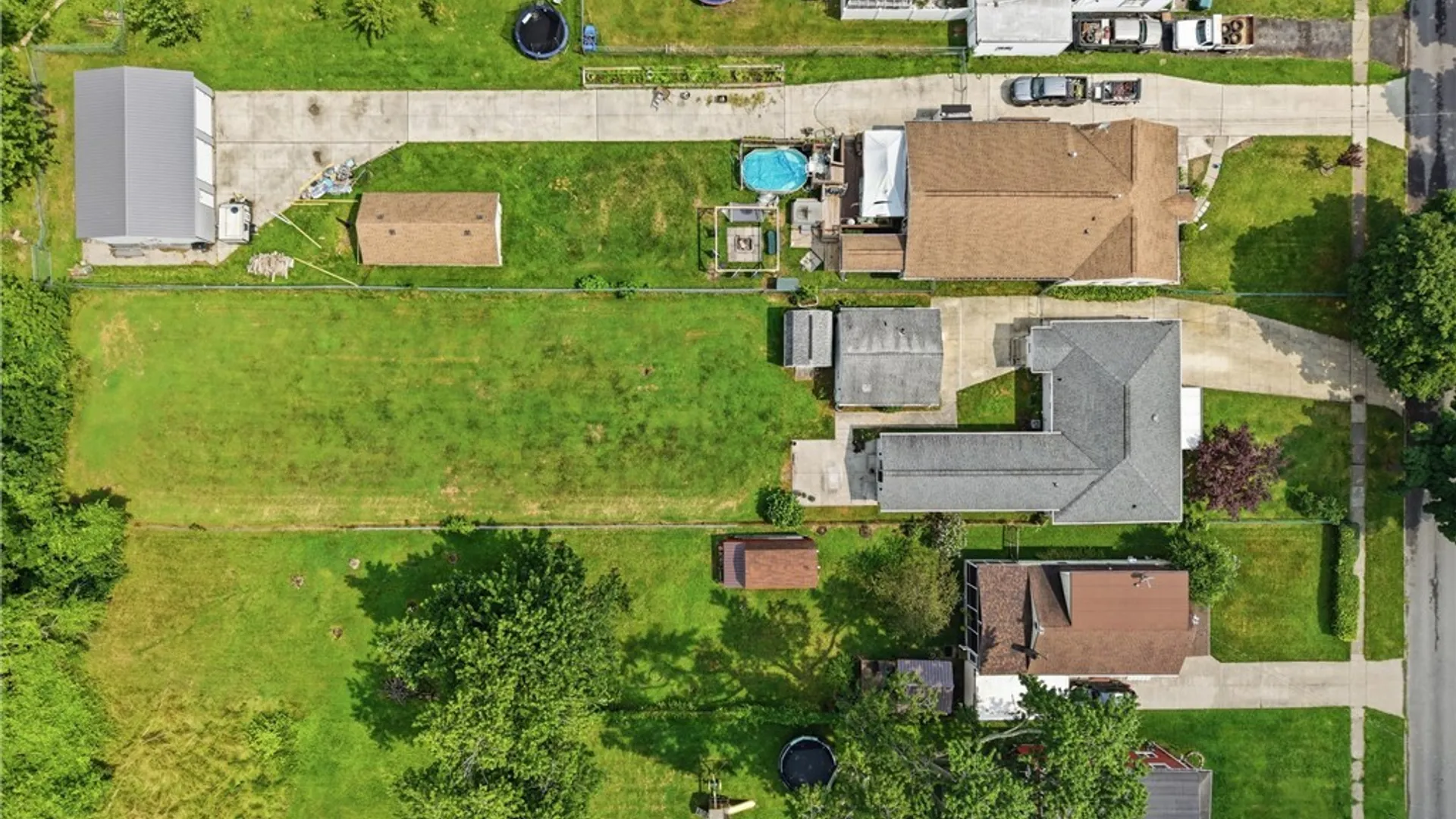 Property at 500 E Stenzil Street, North Tonawanda, NY 14120 28