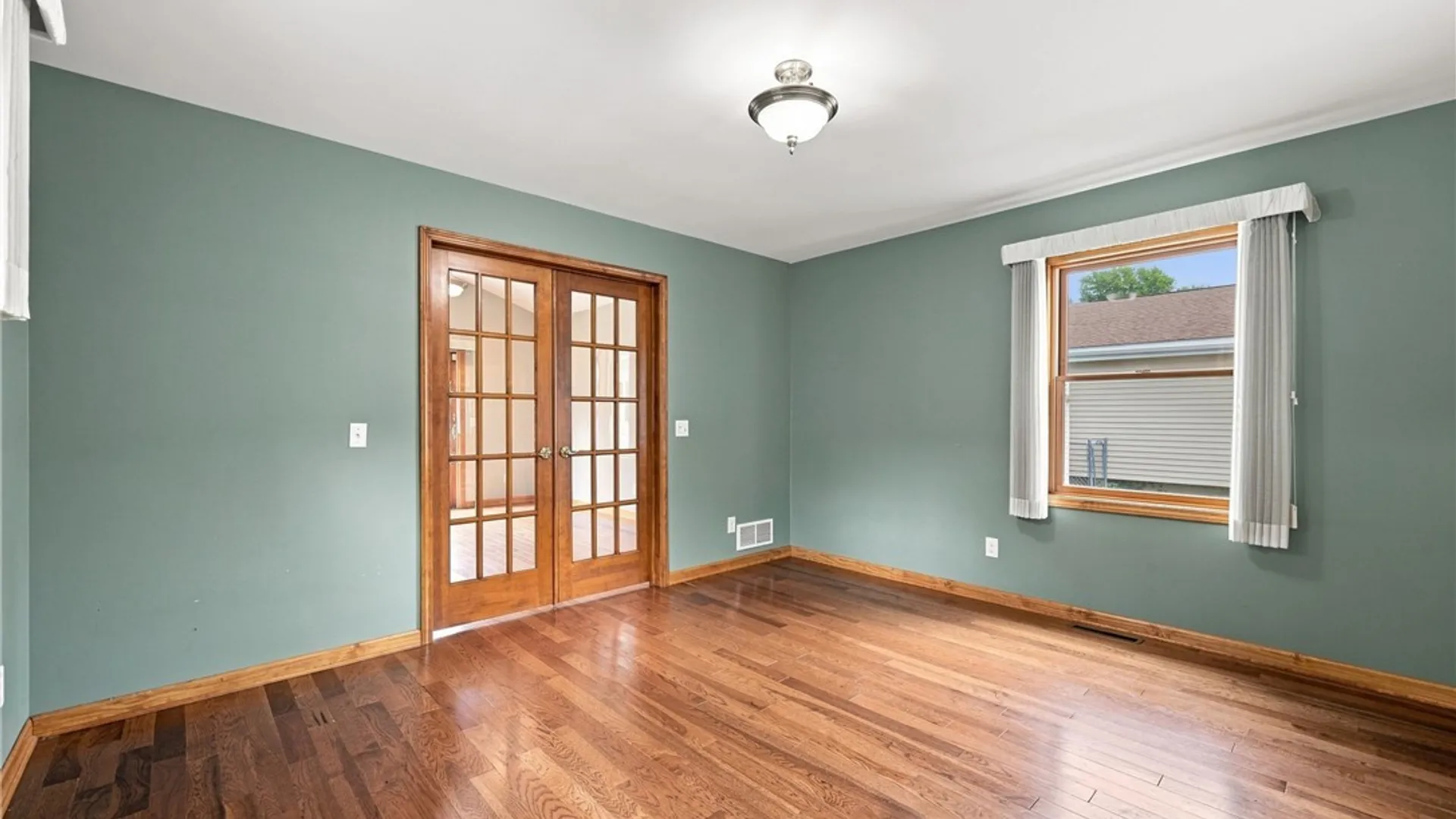 Property at 500 E Stenzil Street, North Tonawanda, NY 14120 12