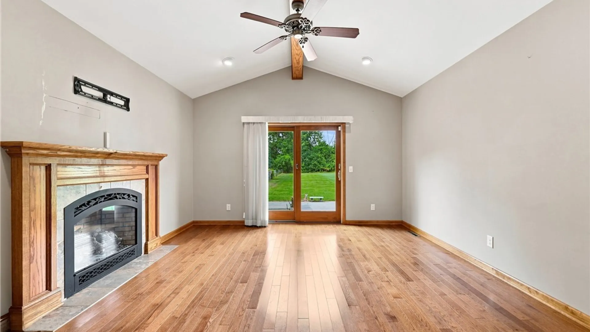 Property at 500 E Stenzil Street, North Tonawanda, NY 14120 14