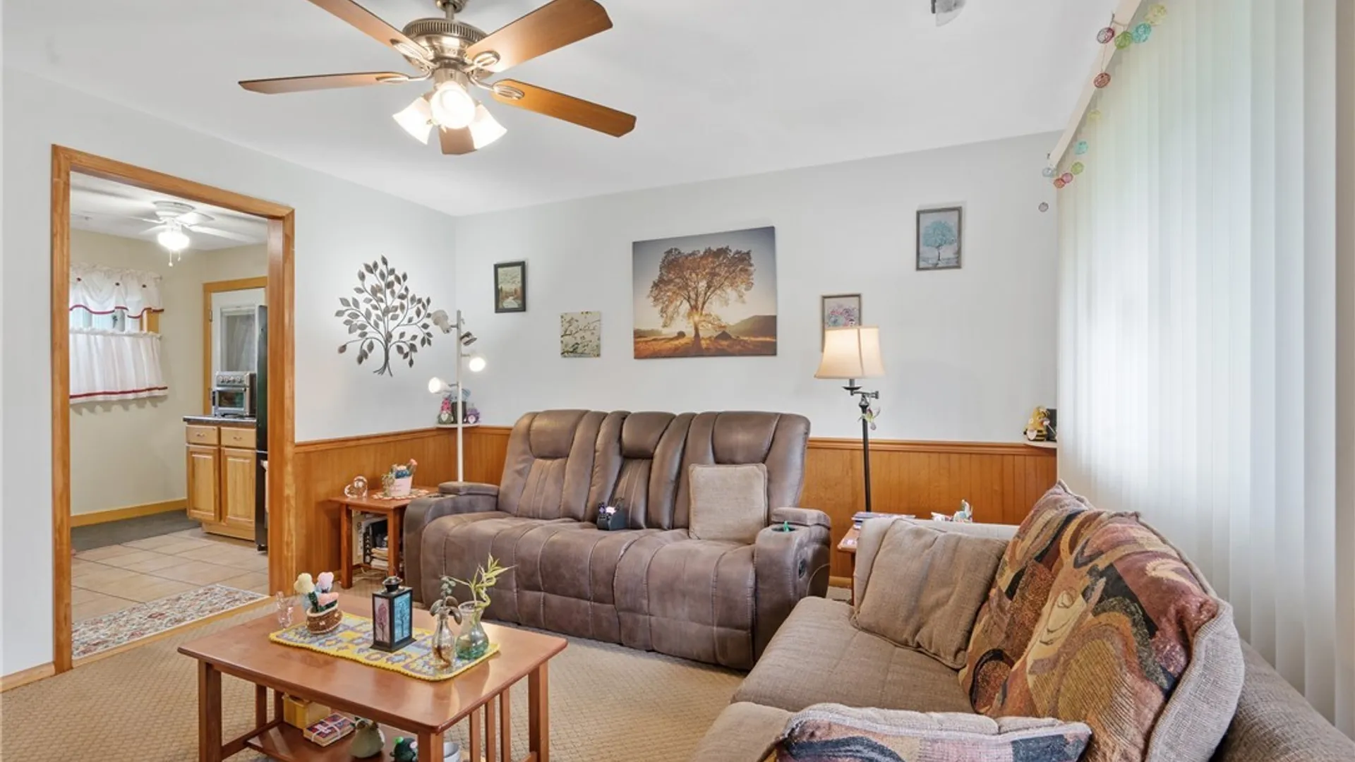 Property at 7903 Eisenhower Boulevard, Cicero, NY 13030 5
