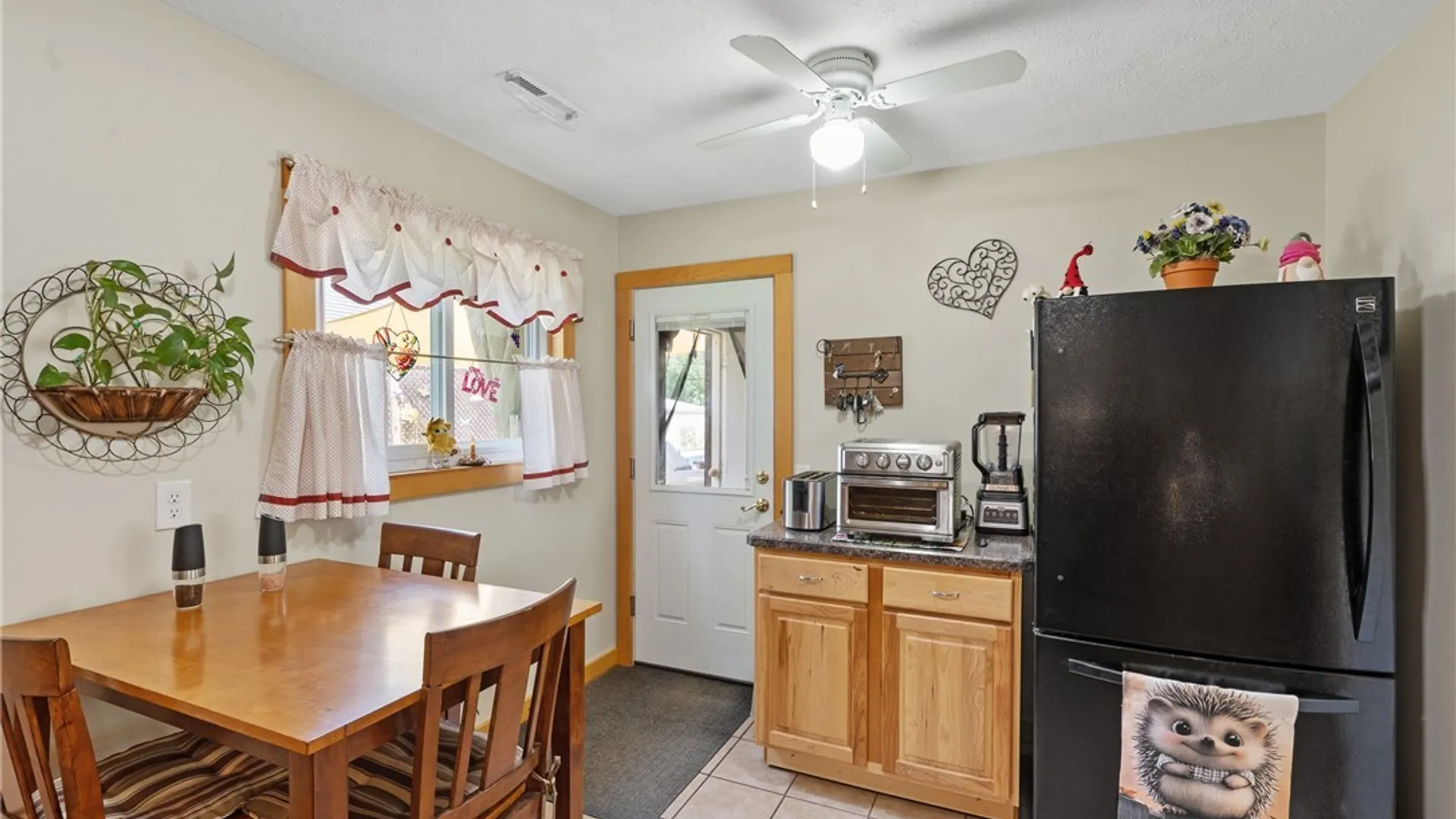 Property at 7903 Eisenhower Boulevard, Cicero, NY 13030 8