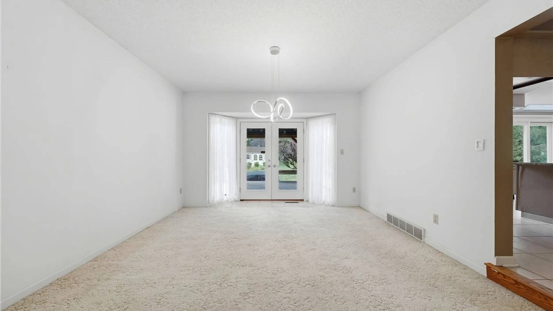Property at 66 Windsong Court, Amherst, NY 14051 9