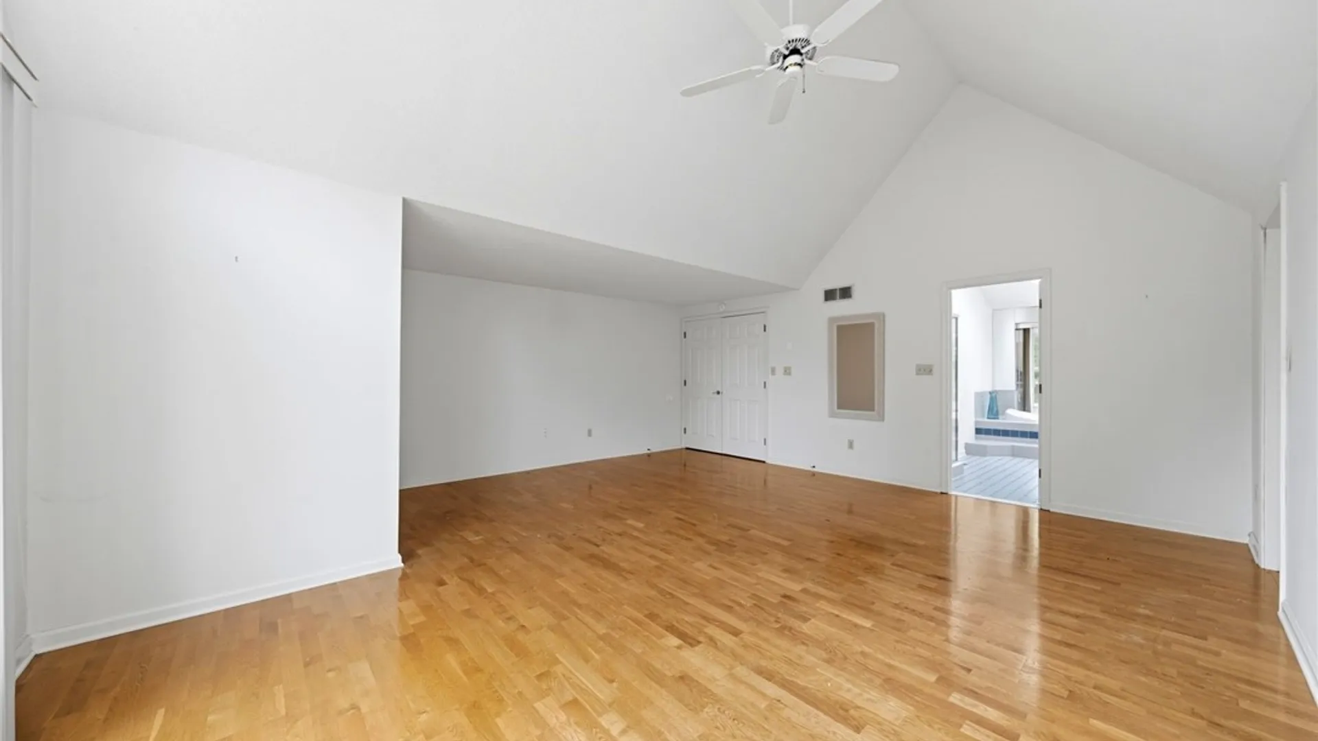 Property at 66 Windsong Court, Amherst, NY 14051 22