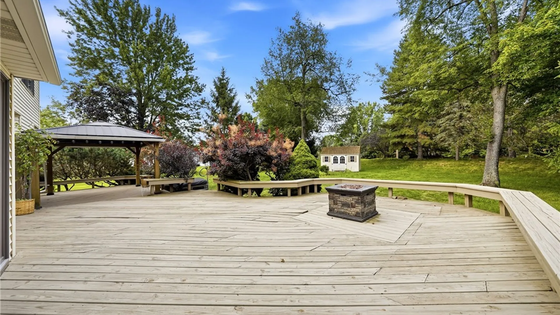 Property at 66 Windsong Court, Amherst, NY 14051 39