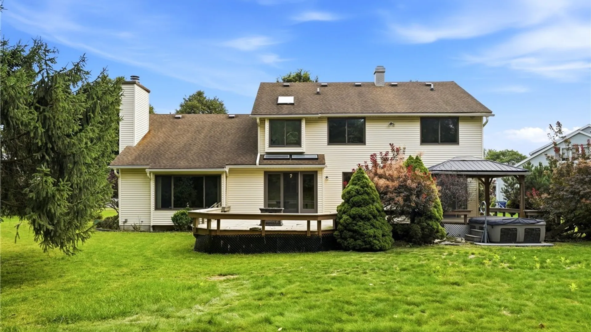 Property at 66 Windsong Court, Amherst, NY 14051 47