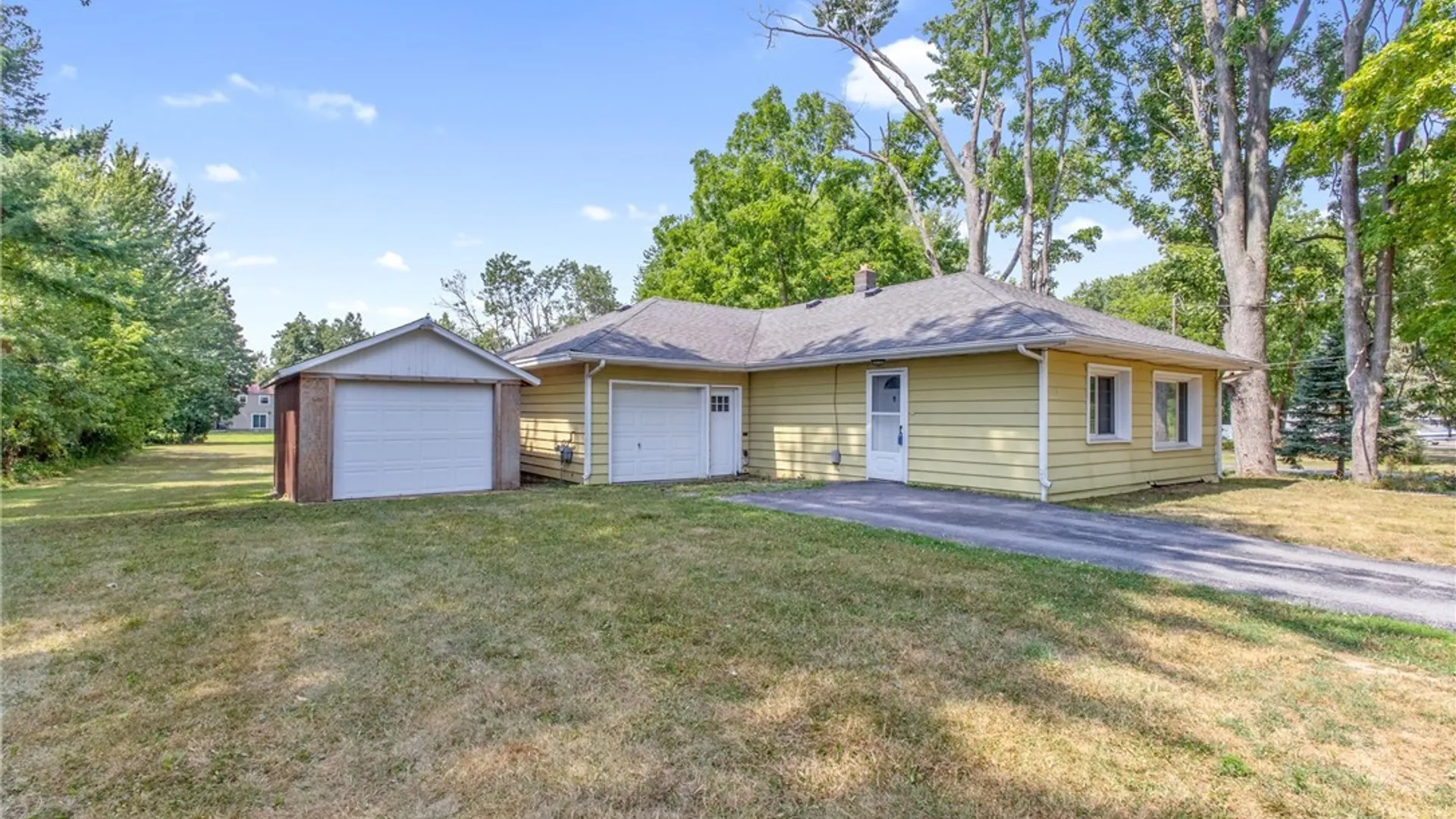 Property at 5582 Kathan Road, Cicero, NY 13029 2