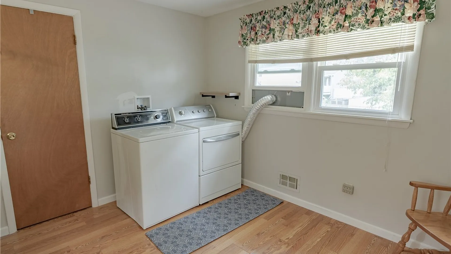 Property at 196 Youngs Ave, Gates, NY 14606 21