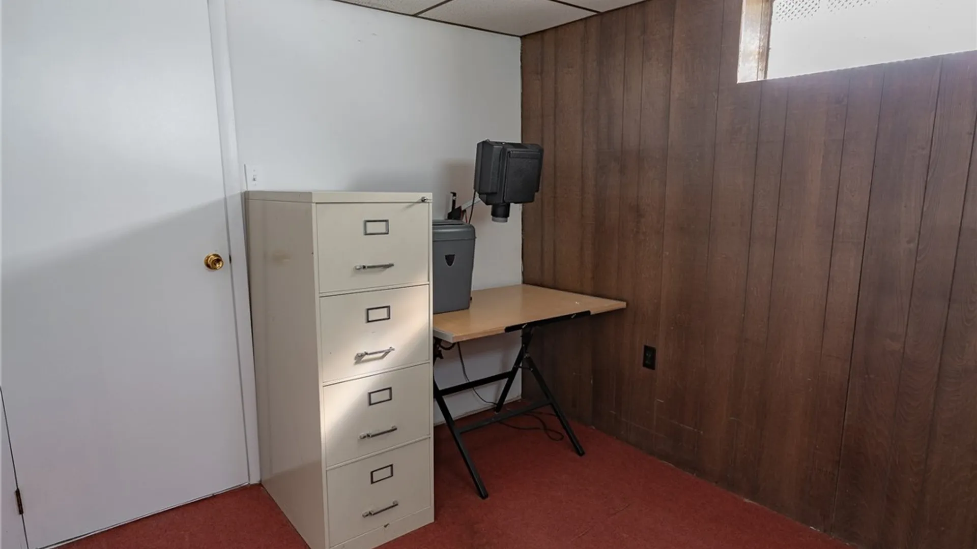 Property at 196 Youngs Ave, Gates, NY 14606 25