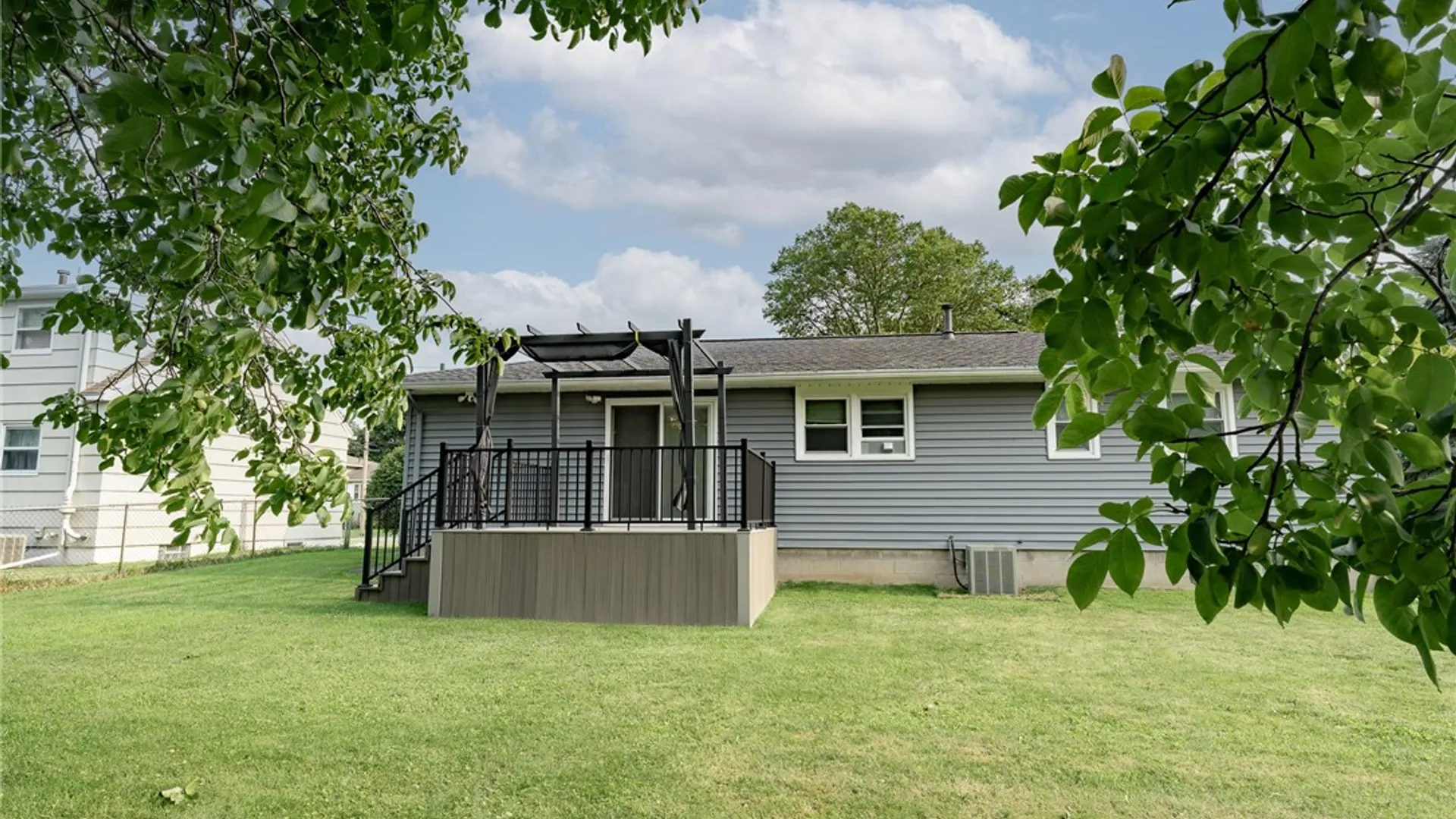 Property at 196 Youngs Ave, Gates, NY 14606 37