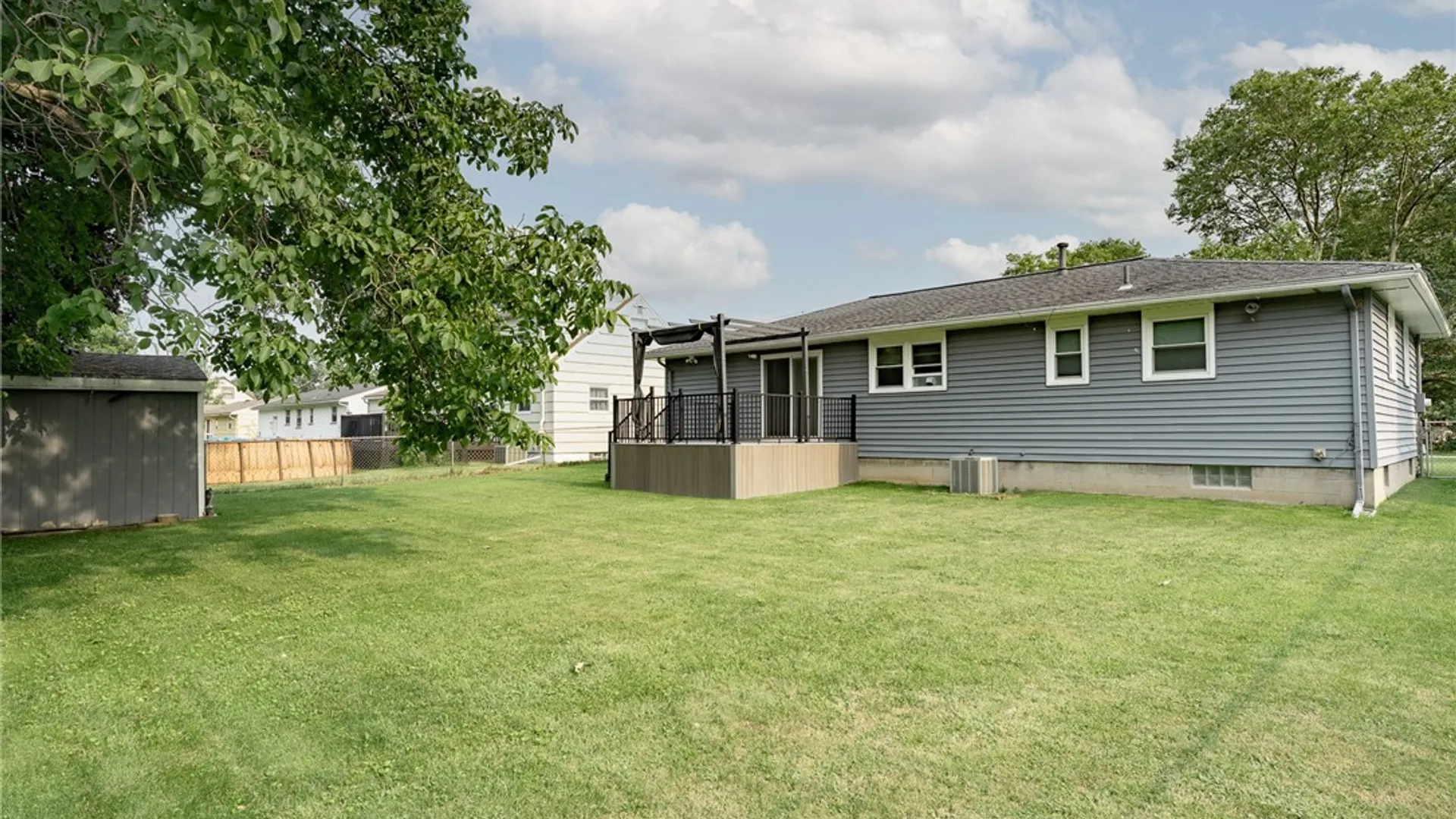 Property at 196 Youngs Ave, Gates, NY 14606 38