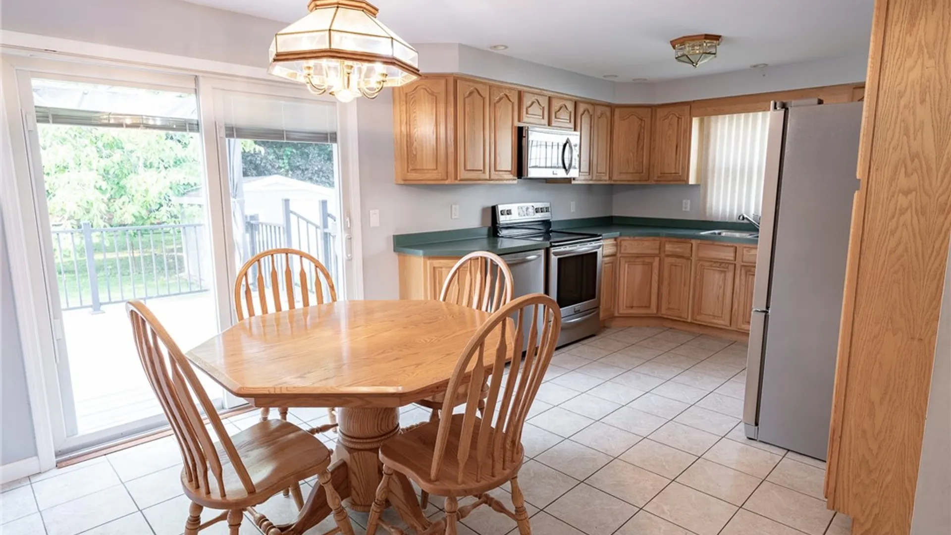 Property at 196 Youngs Ave, Gates, NY 14606 8