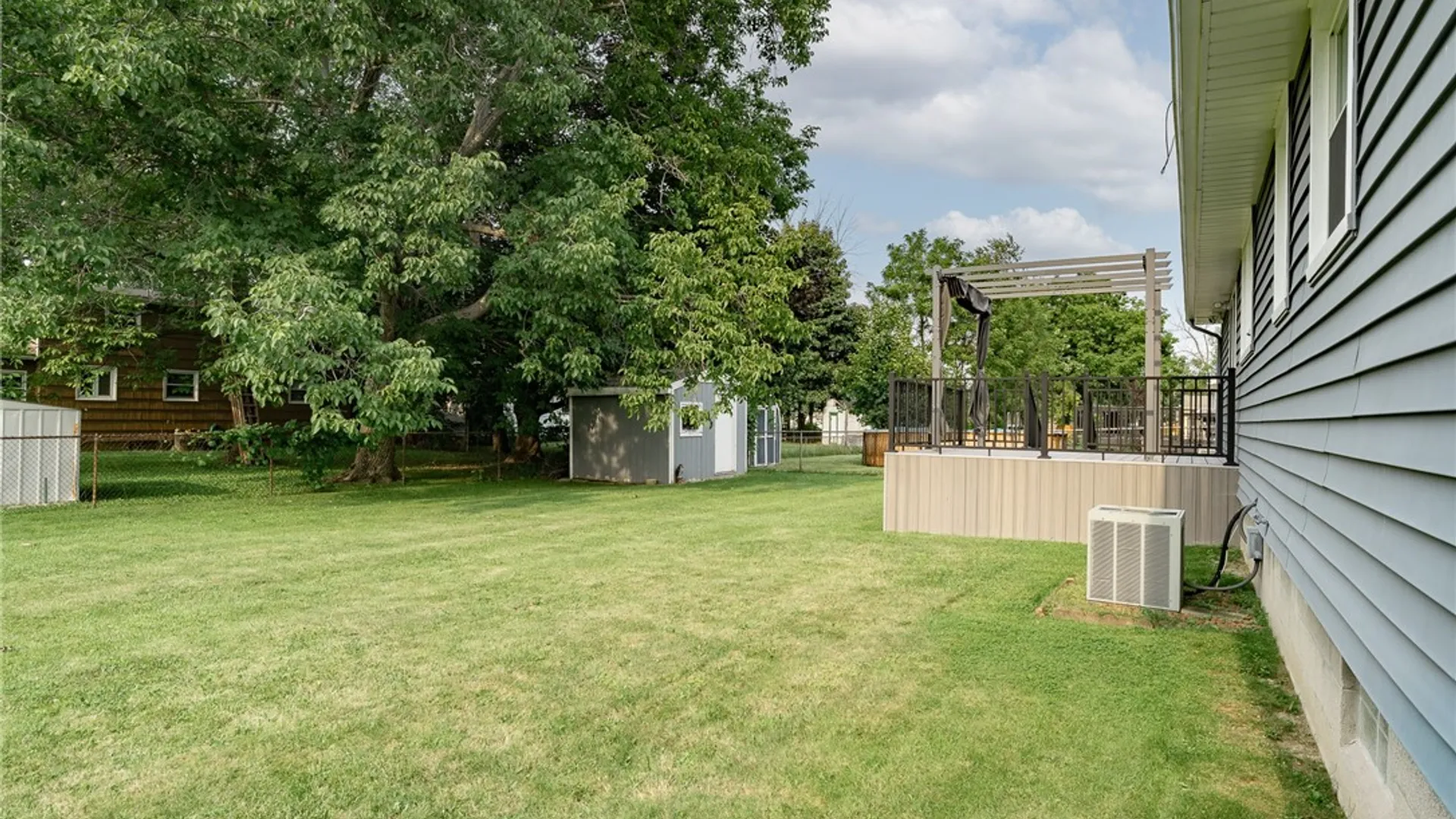 Property at 196 Youngs Ave, Gates, NY 14606 39