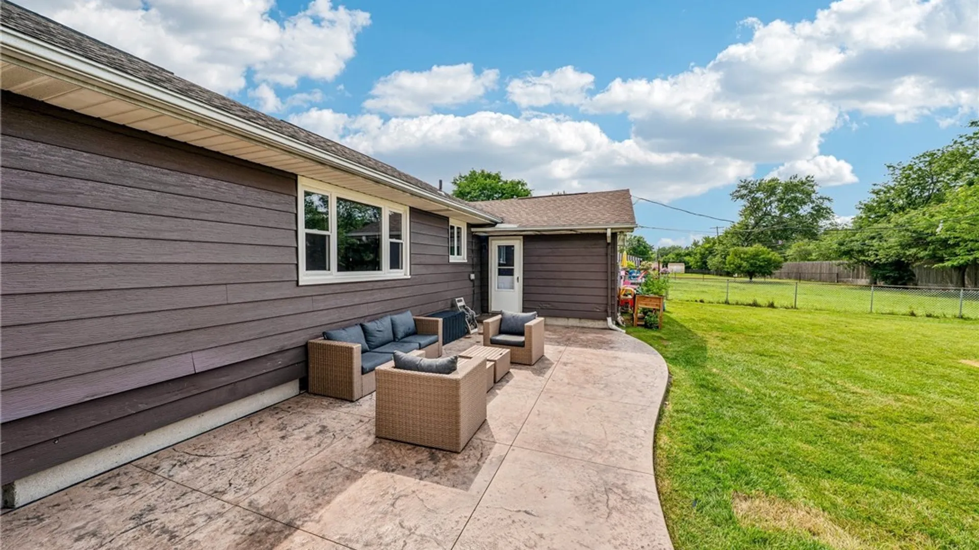 Property at 75 Morgan Parkway, Amherst, NY 14221 30