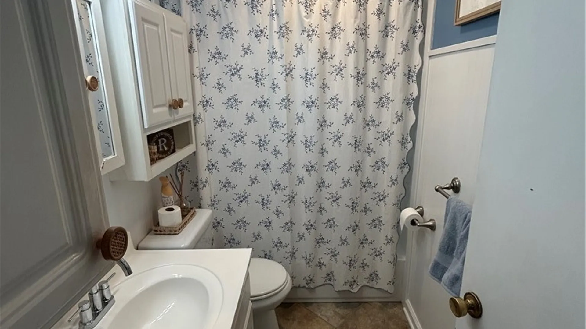 Property at 10 Orchard Place, Lackawanna, NY 14218 12