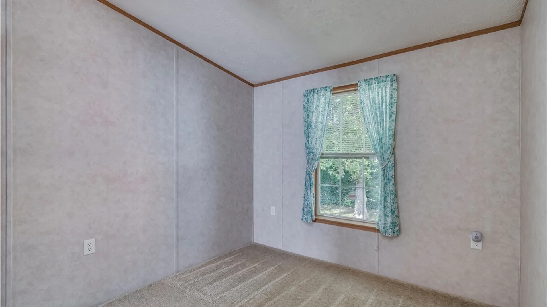 Property at 933 Leray   #77 Street, Watertown City, NY 13601 24